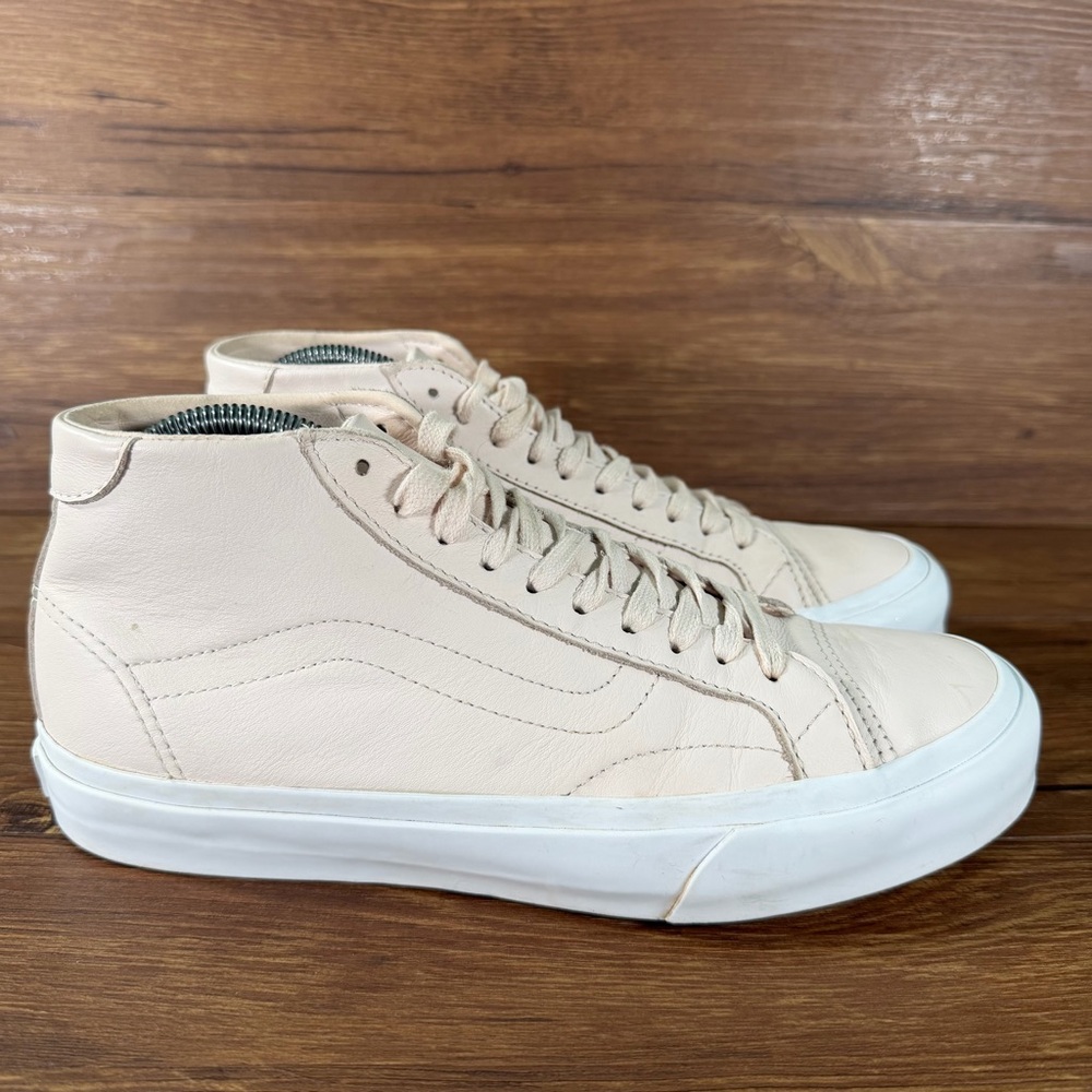 VANS Court Mid DX Pink Leather Sneakers Women’s‎ Size 9 Lace Up Shoes